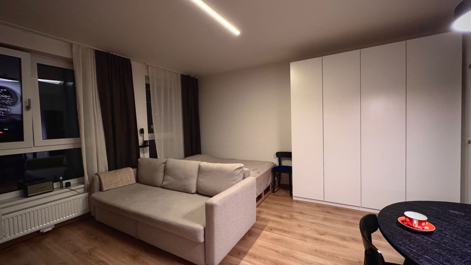 Prenájom bytu 1-izbový 34 m², Kolbenova, Praha, Praha Prenájom bytu 1-izbový 34 m², Kolbenova, Praha, Praha