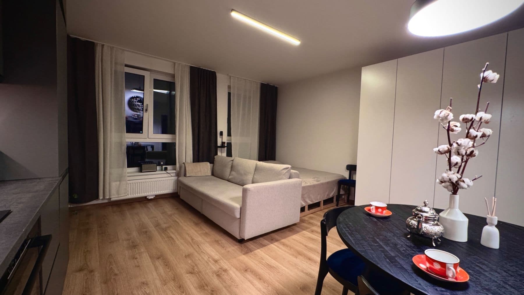 Prenájom bytu 1-izbový 34 m², Kolbenova, Praha, Praha Prenájom bytu 1-izbový 34 m², Kolbenova, Praha, Praha