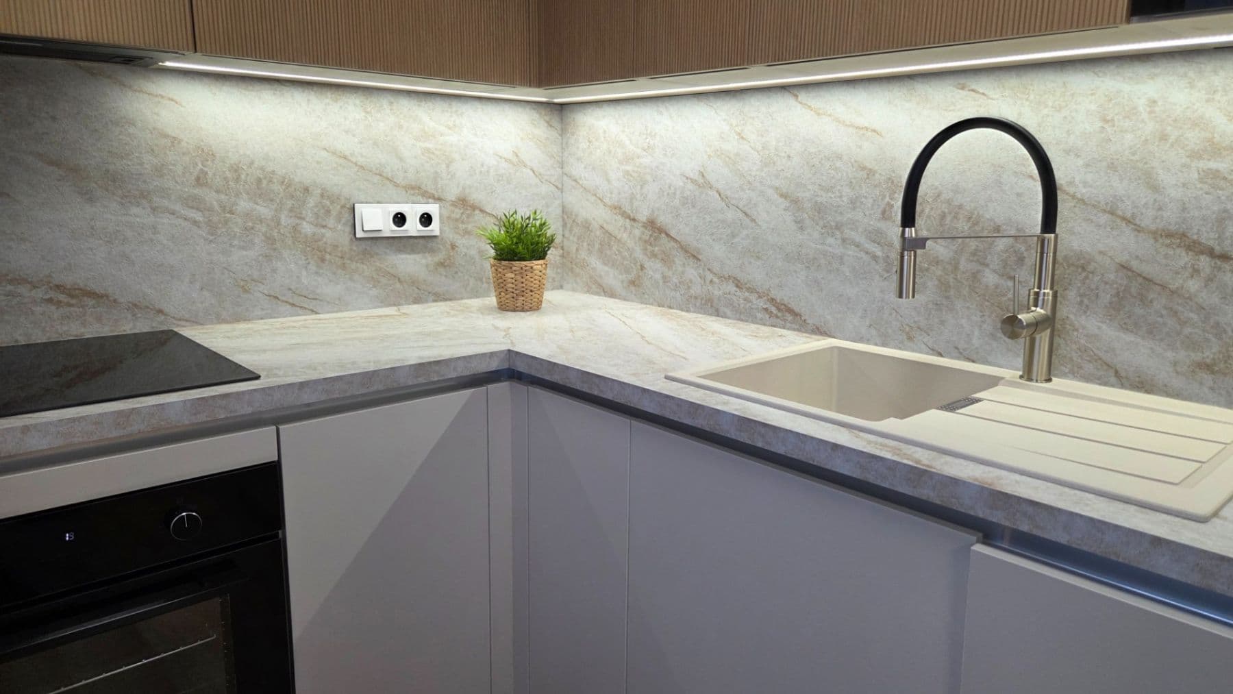 Predaj bytu 3-izbový 65 m², Pražská sídl., Znojmo, Jihomoravský kraj Predaj bytu 3-izbový 65 m², Pražská sídl., Znojmo, Jihomoravský kraj