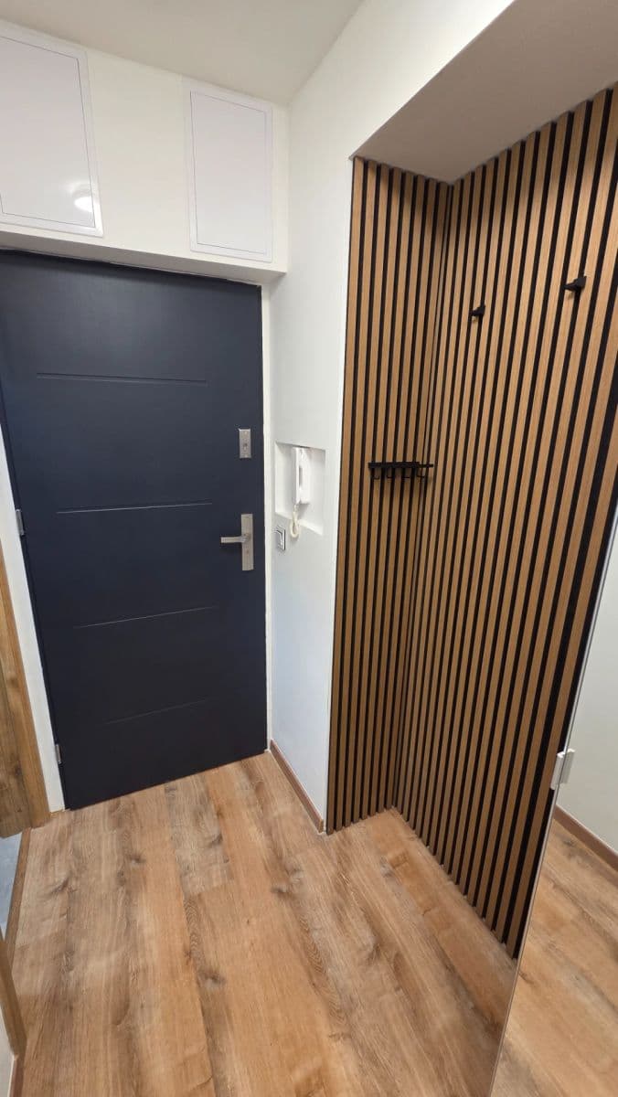 Predaj bytu 3-izbový 65 m², Pražská sídl., Znojmo, Jihomoravský kraj Predaj bytu 3-izbový 65 m², Pražská sídl., Znojmo, Jihomoravský kraj