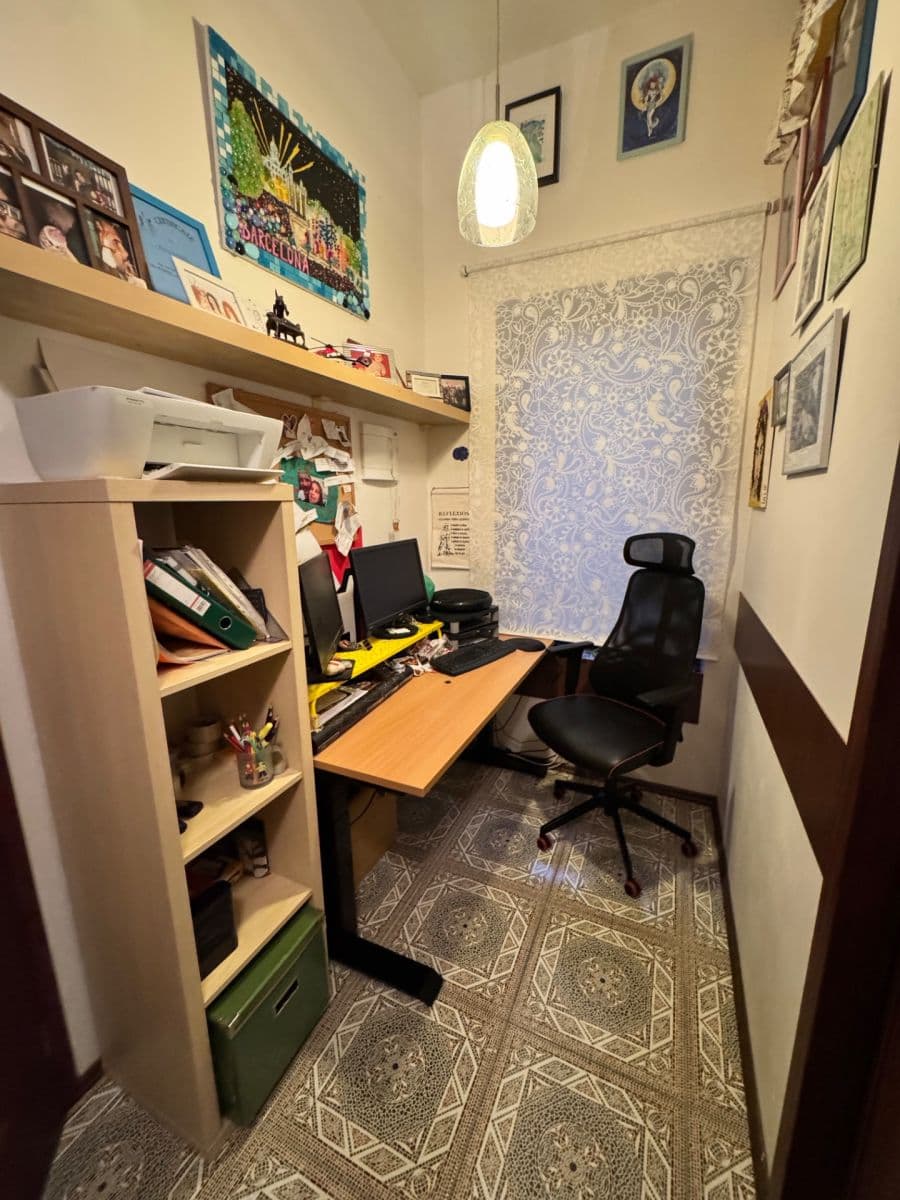 Prenájom bytu 4-izbový 92 m², Sokolovská, Praha, Praha Prenájom bytu 4-izbový 92 m², Sokolovská, Praha, Praha