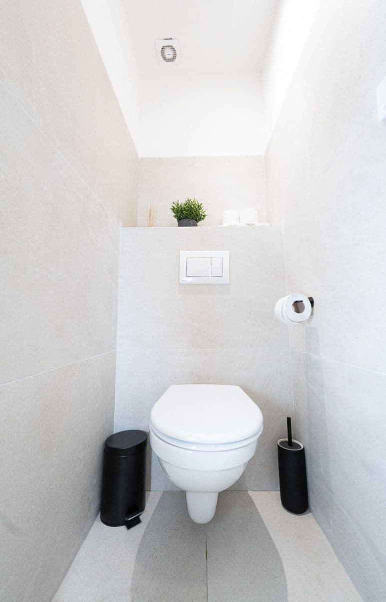 Prenájom bytu 72 m², Navrátilova, Praha, Praha Prenájom bytu 72 m², Navrátilova, Praha, Praha