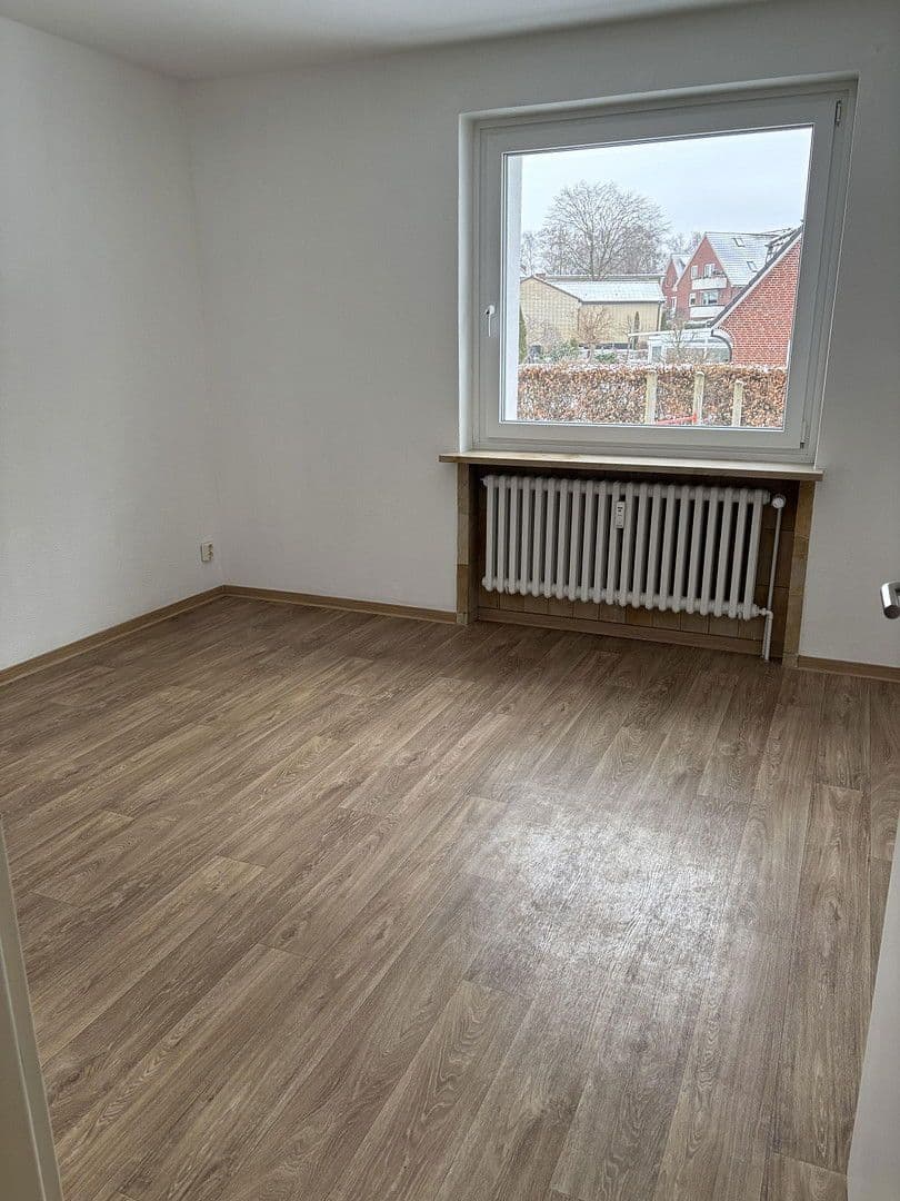 Prenájom bytu 4-izbový 87 m², Pinneberger Straße 55, Wedel, Šlezvicko-Holštajnsko Prenájom bytu 4-izbový 87 m², Pinneberger Straße 55, Wedel, Šlezvicko-Holštajnsko