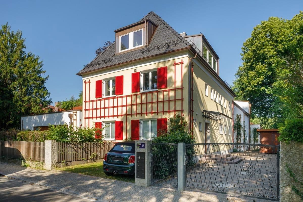 Prenájom nebytového priestoru 23 m², Pullach, Bavorsko Prenájom nebytového priestoru 23 m², Pullach, Bavorsko