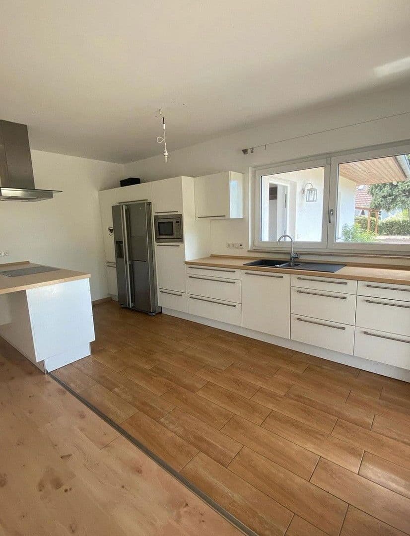 Predaj domu 186 m², pozemek 1.720 m², Brieselang, Brandenbursko Predaj domu 186 m², pozemek 1.720 m², Brieselang, Brandenbursko