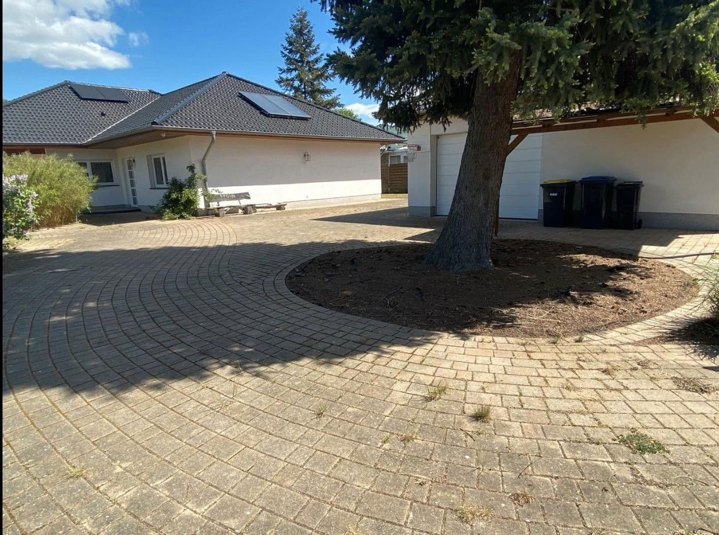 Predaj domu 186 m², pozemek 1.720 m², Brieselang, Brandenbursko Predaj domu 186 m², pozemek 1.720 m², Brieselang, Brandenbursko