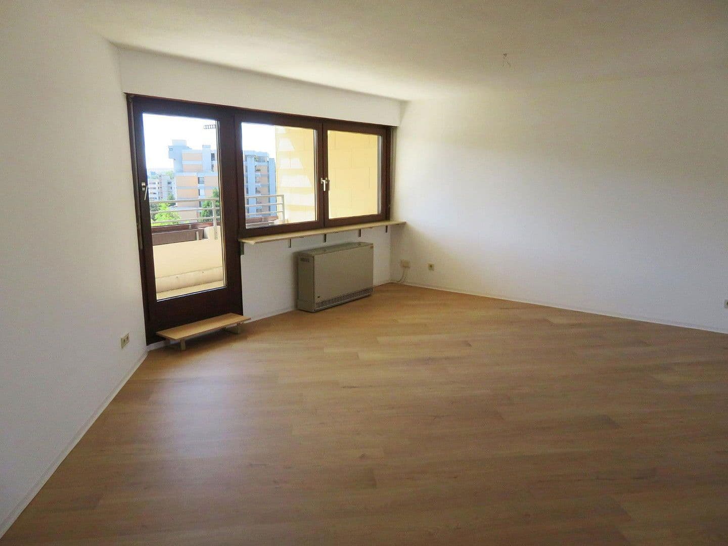 Predaj bytu 3-izbový 87 m², Sindelfingen, Bádensko-Wurttembersko Predaj bytu 3-izbový 87 m², Sindelfingen, Bádensko-Wurttembersko