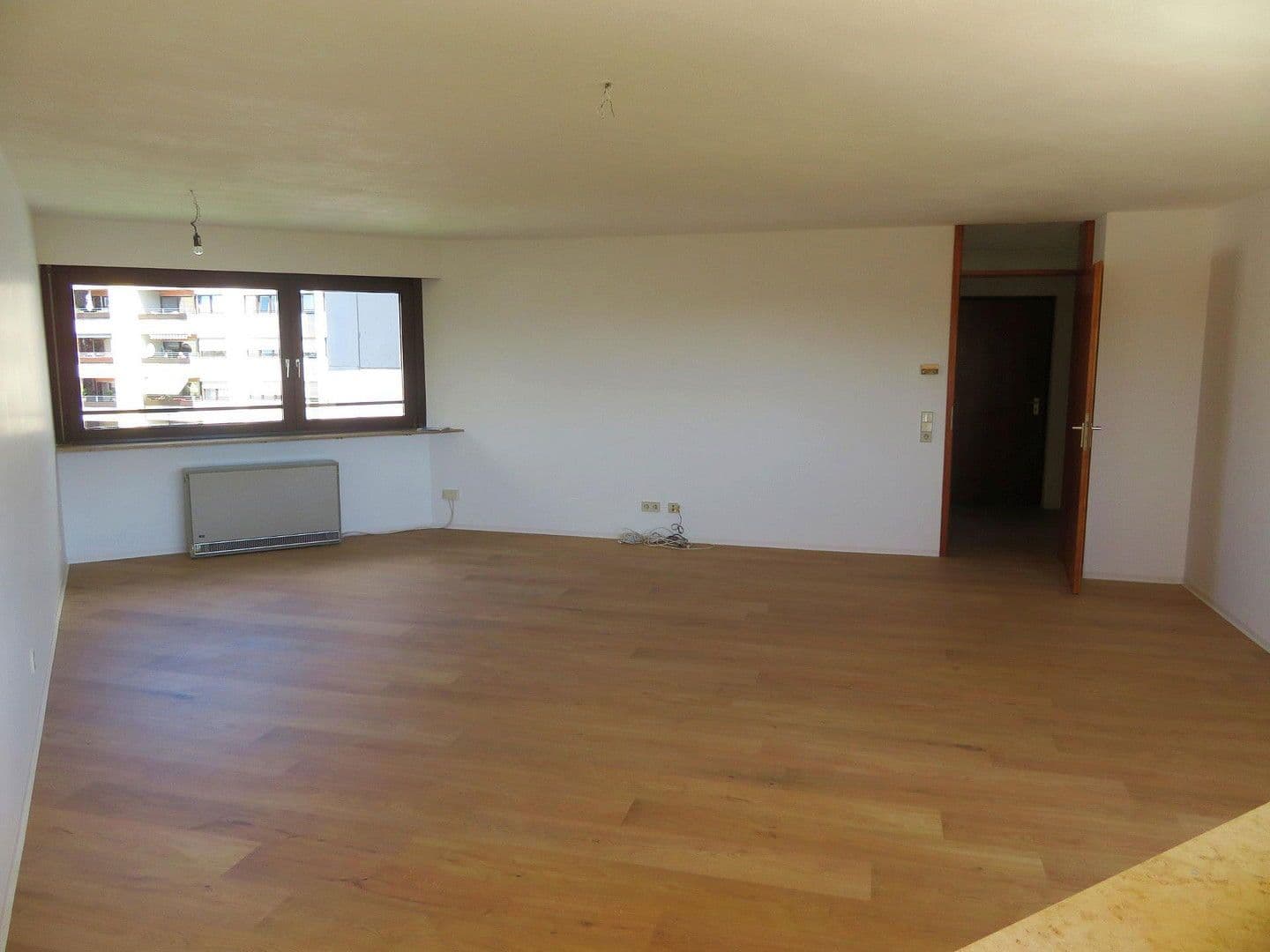 Predaj bytu 3-izbový 87 m², Sindelfingen, Bádensko-Wurttembersko Predaj bytu 3-izbový 87 m², Sindelfingen, Bádensko-Wurttembersko
