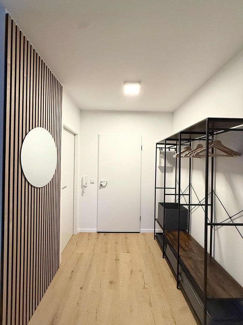 Prenájom bytu 1-izbový 28 m², Tußmannstraße, Düsseldorf, Severné Porýnie - Westfálsko Prenájom bytu 1-izbový 28 m², Tußmannstraße, Düsseldorf, Severné Porýnie - Westfálsko