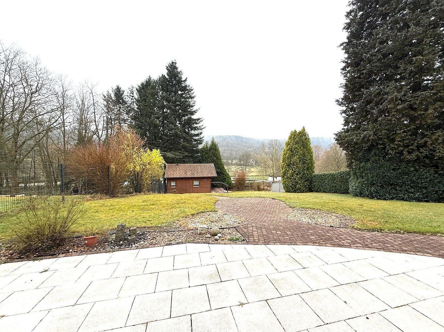 Prenájom bytu 4-izbový 100 m², Villbacher Str. 44, Bad Orb, Hesensko Prenájom bytu 4-izbový 100 m², Villbacher Str. 44, Bad Orb, Hesensko