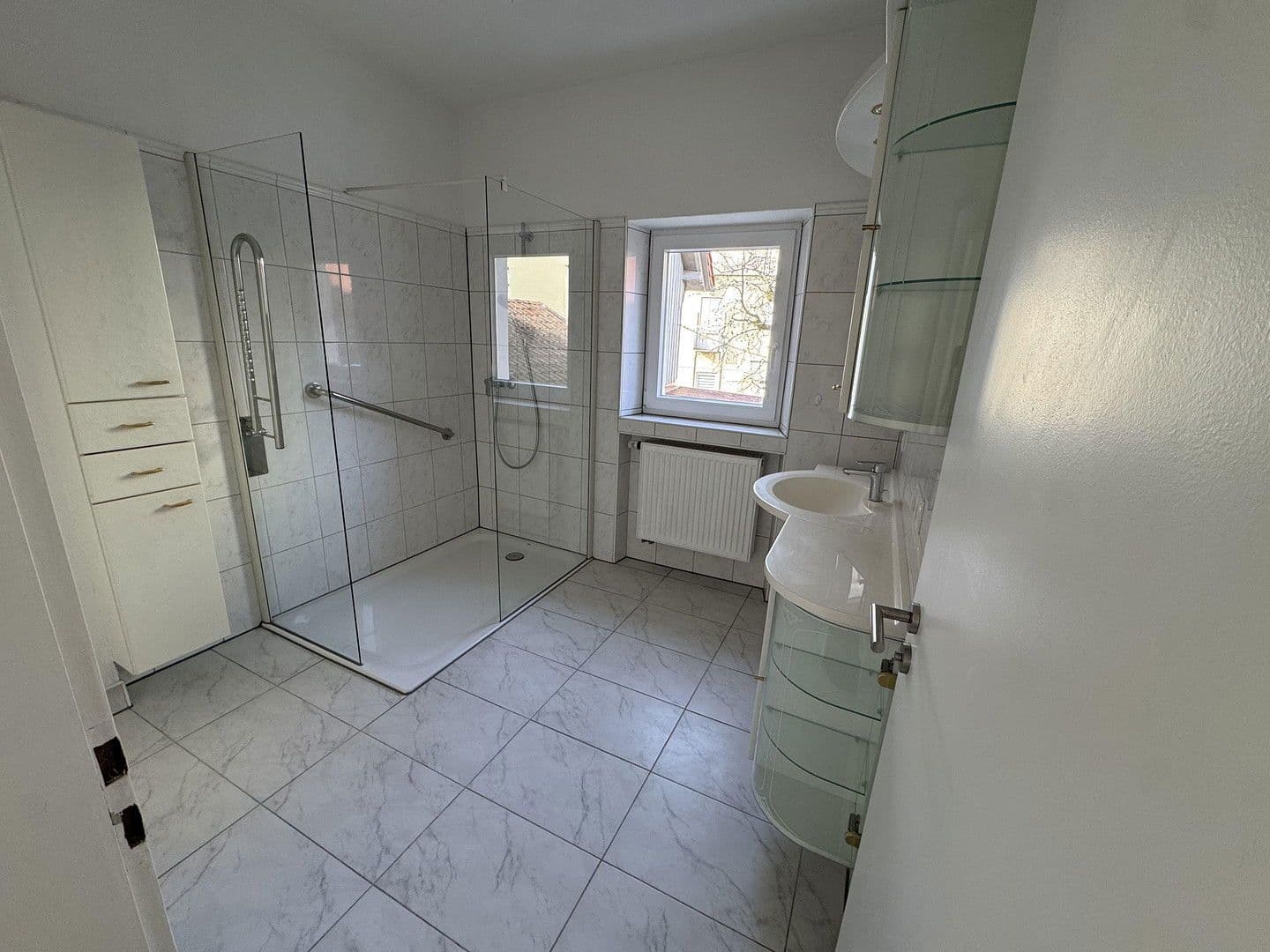 Prenájom bytu 4-izbový 106 m², Ebermannstadt, Bavorsko Prenájom bytu 4-izbový 106 m², Ebermannstadt, Bavorsko