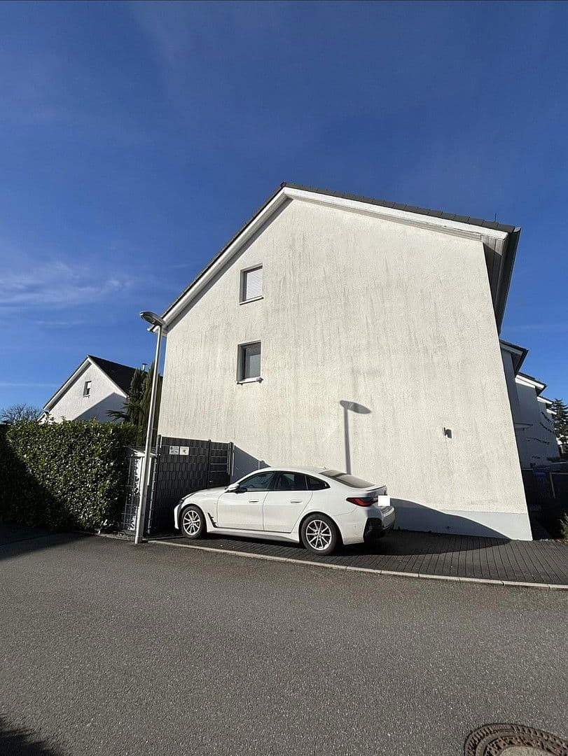 Predaj domu 130 m², pozemek 183 m², Haan, Severné Porýnie - Westfálsko Predaj domu 130 m², pozemek 183 m², Haan, Severné Porýnie - Westfálsko