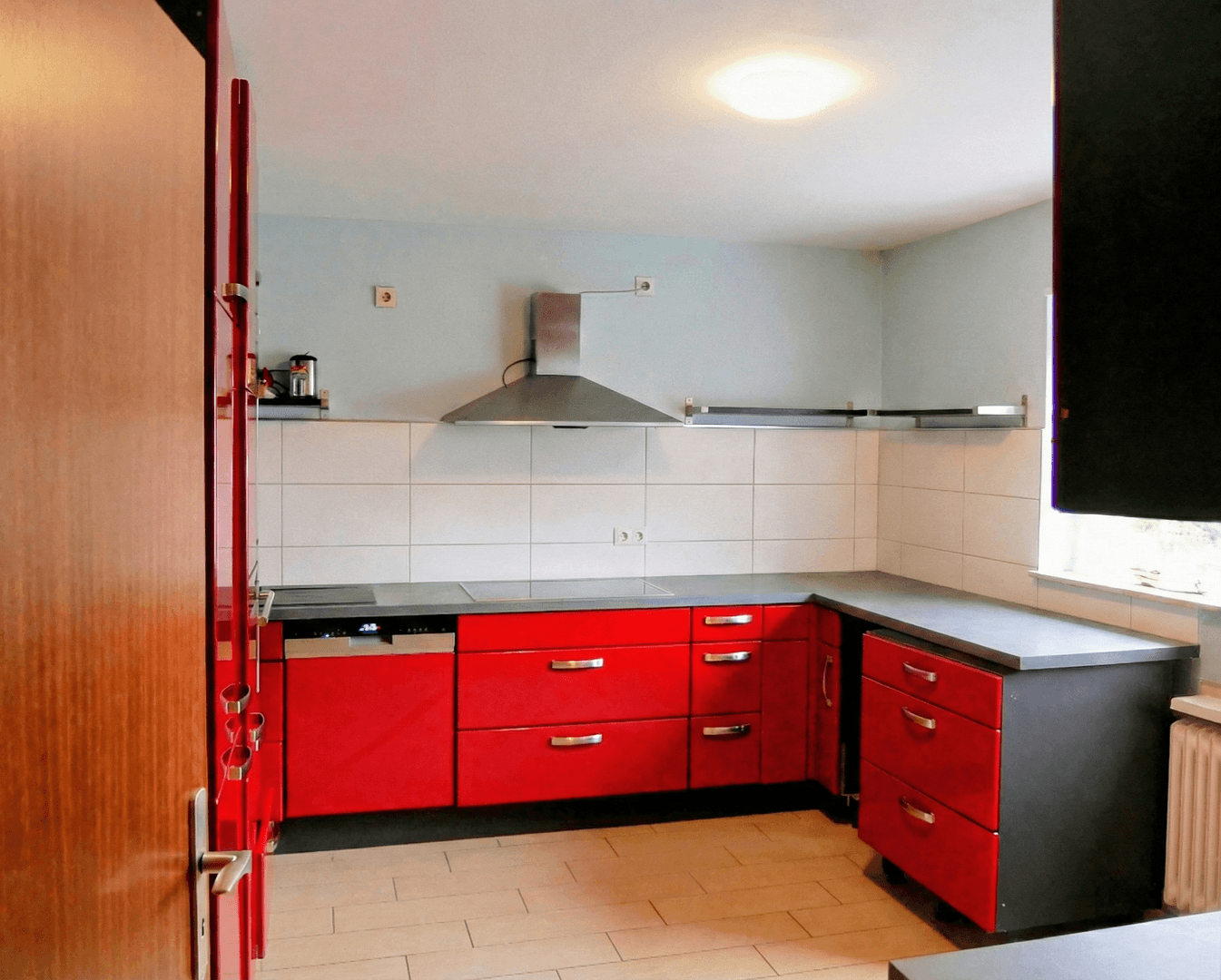 Prenájom domu 144 m², pozemek 565 m², Kaiserslautern, Porýnie-Falcko Prenájom domu 144 m², pozemek 565 m², Kaiserslautern, Porýnie-Falcko