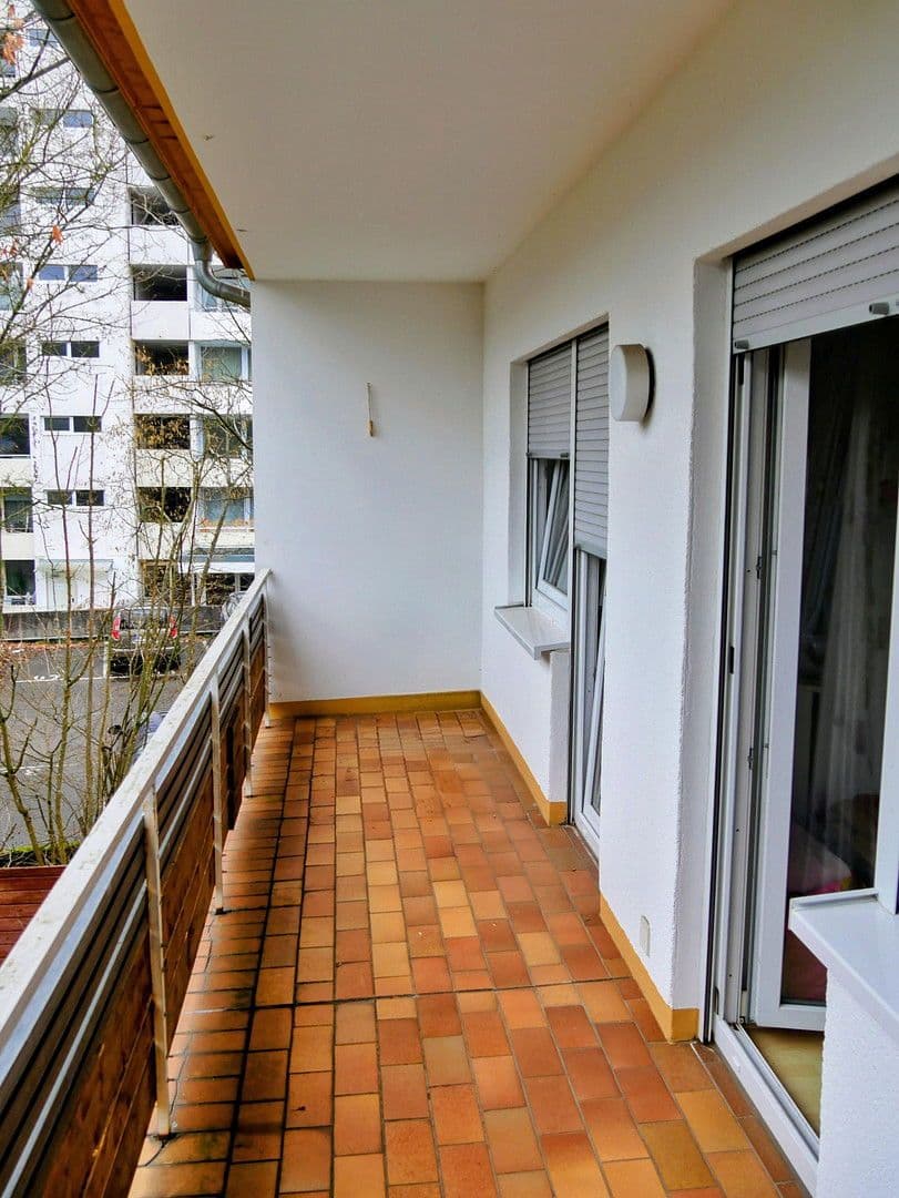 Prenájom domu 144 m², pozemek 565 m², Kaiserslautern, Porýnie-Falcko Prenájom domu 144 m², pozemek 565 m², Kaiserslautern, Porýnie-Falcko