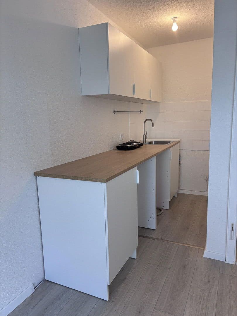 Prenájom bytu 1-izbový 25 m², Landhausstraße 46, Stuttgart, Bádensko-Wurttembersko Prenájom bytu 1-izbový 25 m², Landhausstraße 46, Stuttgart, Bádensko-Wurttembersko