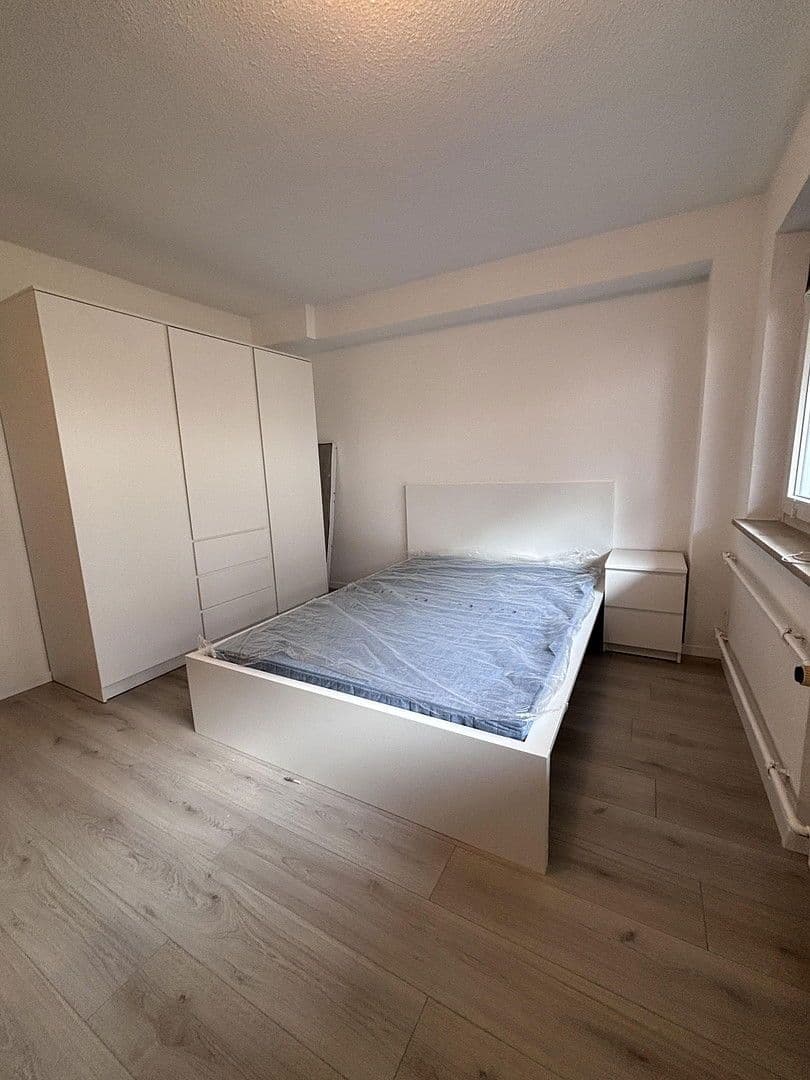 Prenájom bytu 1-izbový 25 m², Landhausstraße 46, Stuttgart, Bádensko-Wurttembersko Prenájom bytu 1-izbový 25 m², Landhausstraße 46, Stuttgart, Bádensko-Wurttembersko