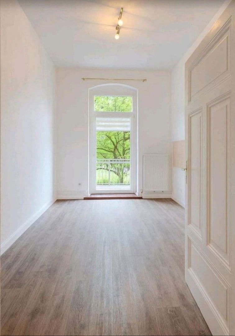 Prenájom bytu 5-izbový 134 m², Braunschweig, Dolné Sasko Prenájom bytu 5-izbový 134 m², Braunschweig, Dolné Sasko