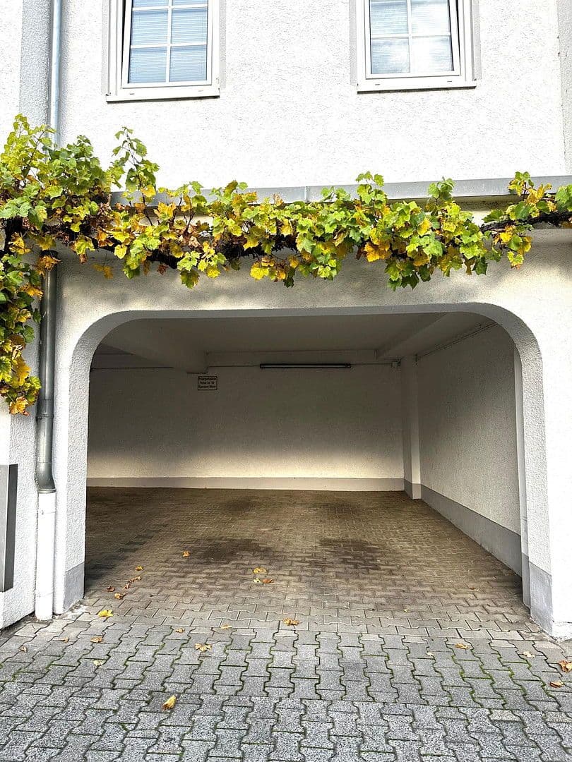 Prenájom bytu 2-izbový 66 m², Oestrich-Winkel, Hesensko Prenájom bytu 2-izbový 66 m², Oestrich-Winkel, Hesensko