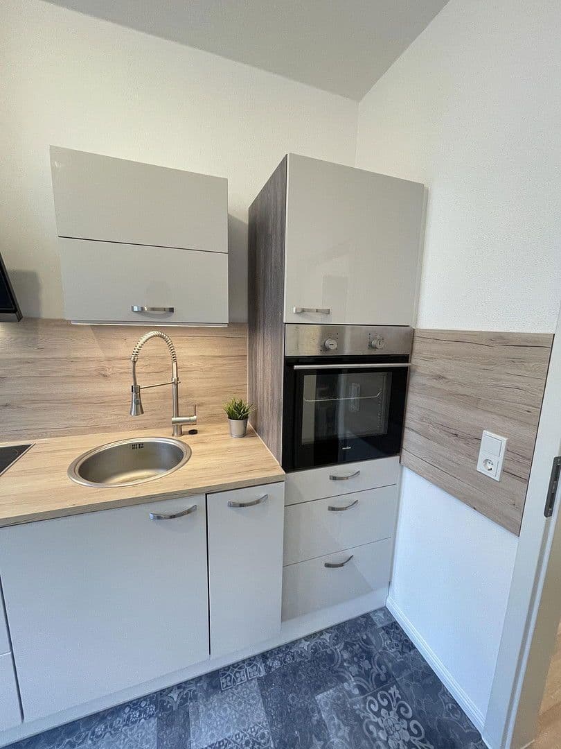 Prenájom bytu 3-izbový 58 m², Blumenstraße 2, Magdeburg, Sasko-Anhaltsko Prenájom bytu 3-izbový 58 m², Blumenstraße 2, Magdeburg, Sasko-Anhaltsko