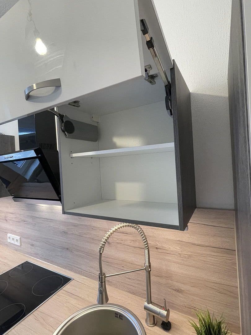 Prenájom bytu 3-izbový 58 m², Blumenstraße 2, Magdeburg, Sasko-Anhaltsko Prenájom bytu 3-izbový 58 m², Blumenstraße 2, Magdeburg, Sasko-Anhaltsko