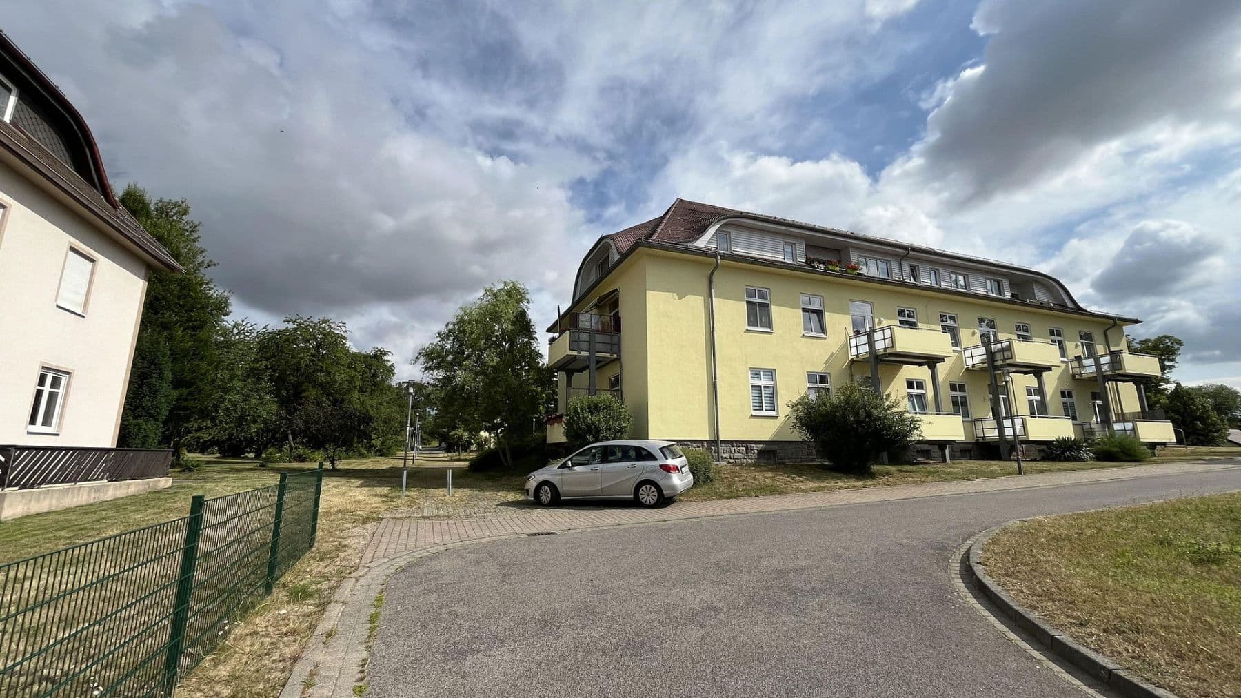 Predaj domu 15.000 m², pozemek 15.000 m², Alte Wache 1, Oschatz, Sasko Predaj domu 15.000 m², pozemek 15.000 m², Alte Wache 1, Oschatz, Sasko