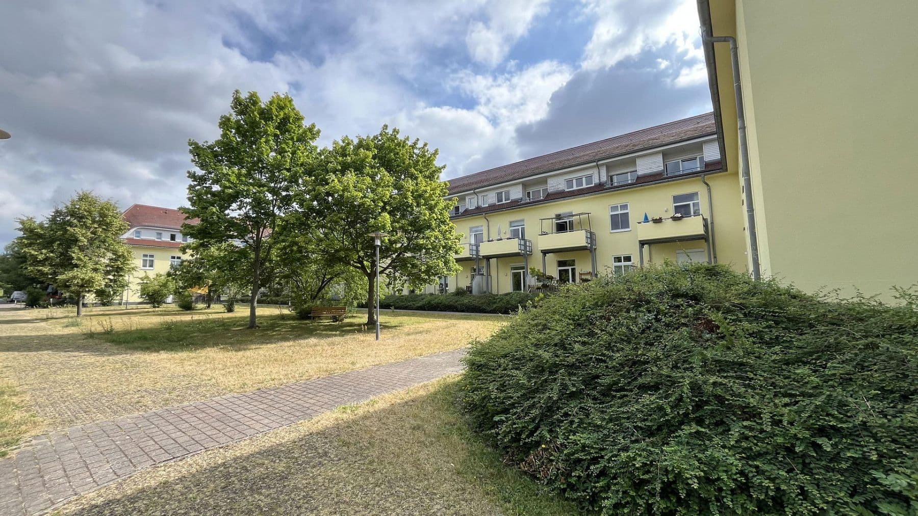 Predaj domu 15.000 m², pozemek 15.000 m², Alte Wache 1, Oschatz, Sasko Predaj domu 15.000 m², pozemek 15.000 m², Alte Wache 1, Oschatz, Sasko