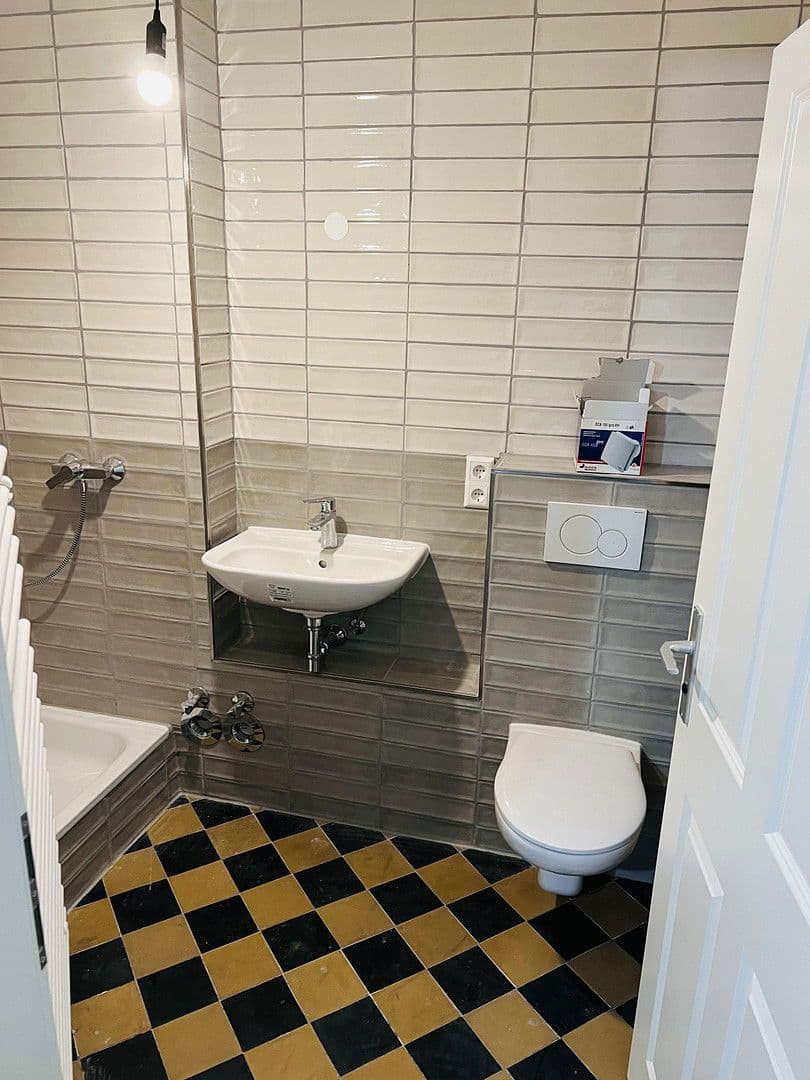 Prenájom bytu 2-izbový 55 m², Marie-Alexandra-Straße, Karlsruhe, Bádensko-Wurttembersko Prenájom bytu 2-izbový 55 m², Marie-Alexandra-Straße, Karlsruhe, Bádensko-Wurttembersko