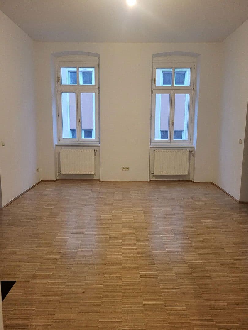 Prenájom bytu 3-izbový 90 m², Gurkgasse 26, Wien, Viedeň Prenájom bytu 3-izbový 90 m², Gurkgasse 26, Wien, Viedeň
