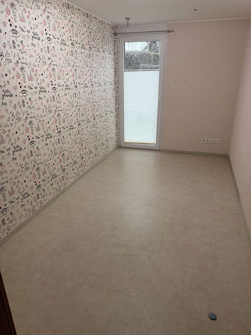 Predaj bytu 4-izbový 108 m², Waiblingen, Bádensko-Wurttembersko Predaj bytu 4-izbový 108 m², Waiblingen, Bádensko-Wurttembersko