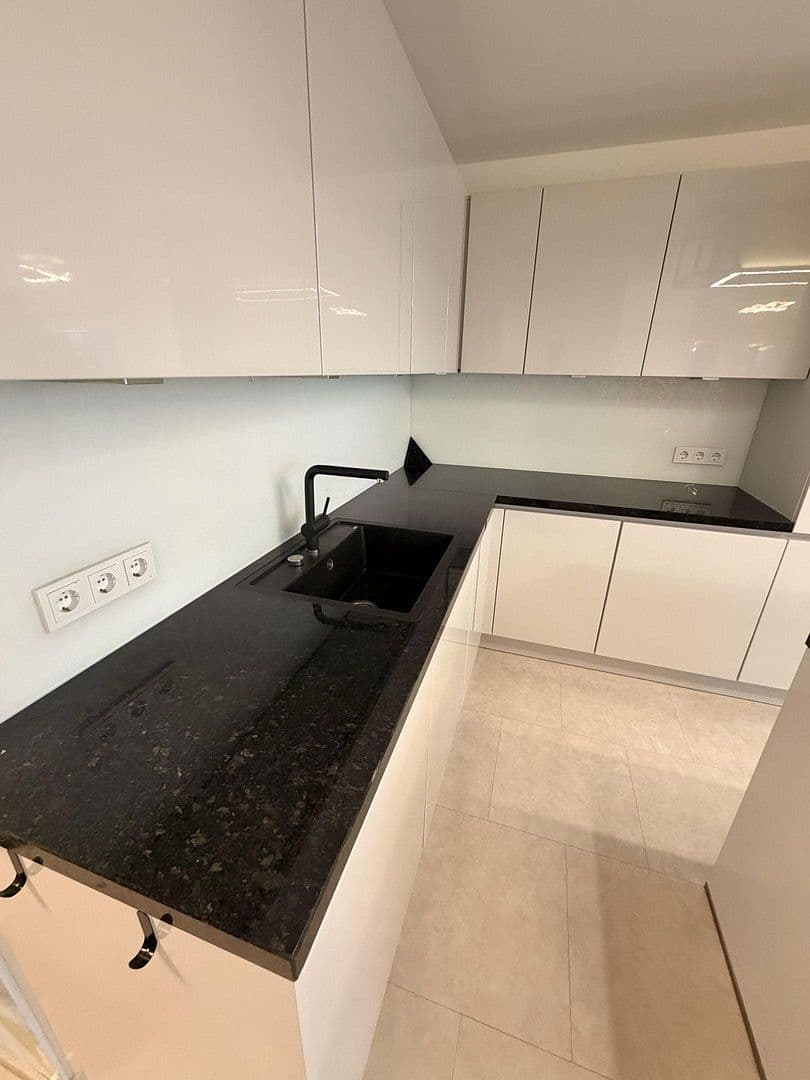 Predaj bytu 4-izbový 108 m², Waiblingen, Bádensko-Wurttembersko Predaj bytu 4-izbový 108 m², Waiblingen, Bádensko-Wurttembersko