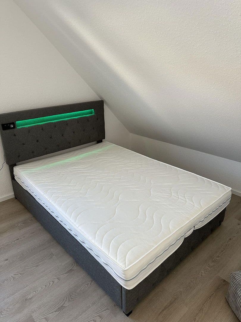 Prenájom bytu 1-izbový 75 m², Stuttgart, Bádensko-Wurttembersko Prenájom bytu 1-izbový 75 m², Stuttgart, Bádensko-Wurttembersko