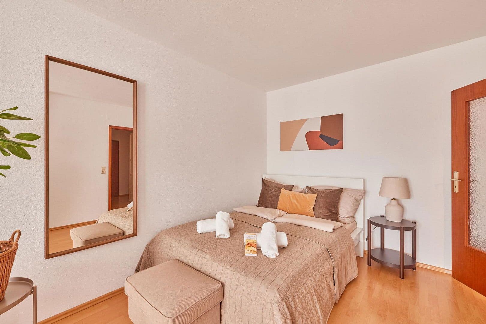 Prenájom bytu 1-izbový 43 m², Kurt-Schumacher-Straße 32, Kaiserslautern, Porýnie-Falcko Prenájom bytu 1-izbový 43 m², Kurt-Schumacher-Straße 32, Kaiserslautern, Porýnie-Falcko