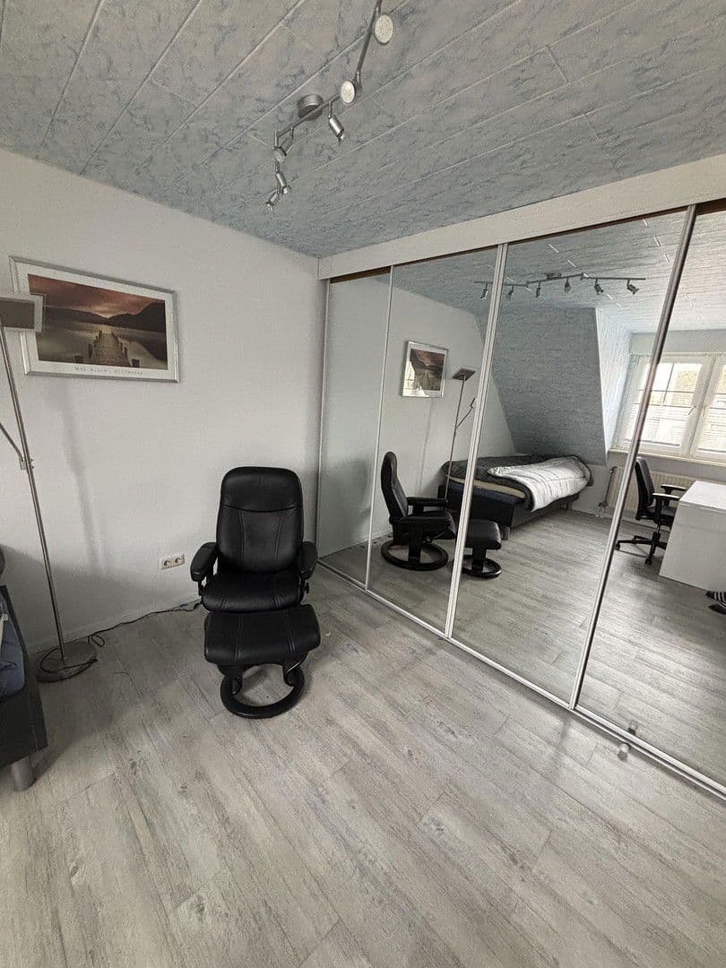 Prenájom domu 136 m², pozemek 299 m², Bedburg, Severné Porýnie - Westfálsko Prenájom domu 136 m², pozemek 299 m², Bedburg, Severné Porýnie - Westfálsko