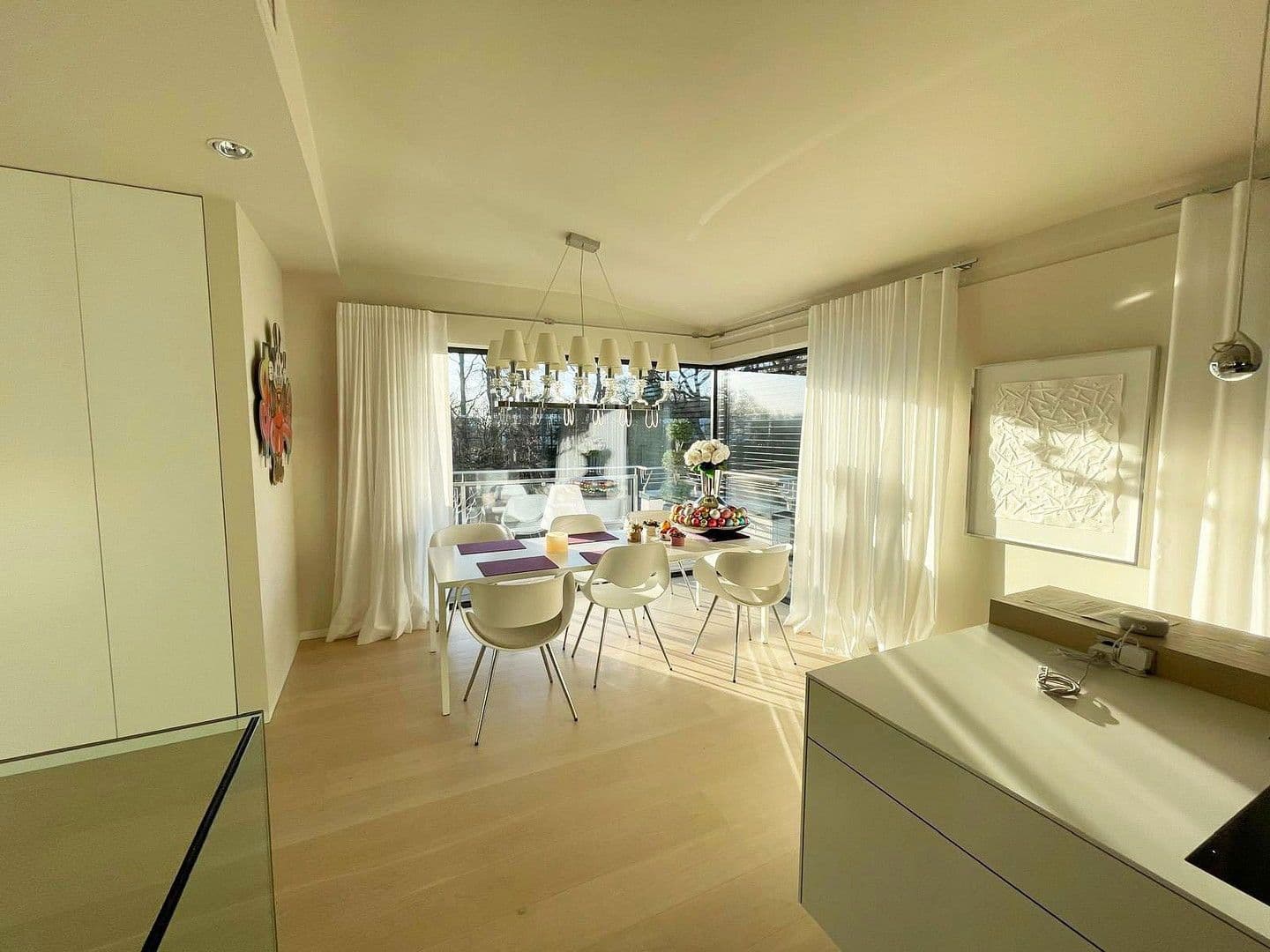 Prenájom bytu 5-izbový 218 m², Dortmund, Severné Porýnie - Westfálsko Prenájom bytu 5-izbový 218 m², Dortmund, Severné Porýnie - Westfálsko