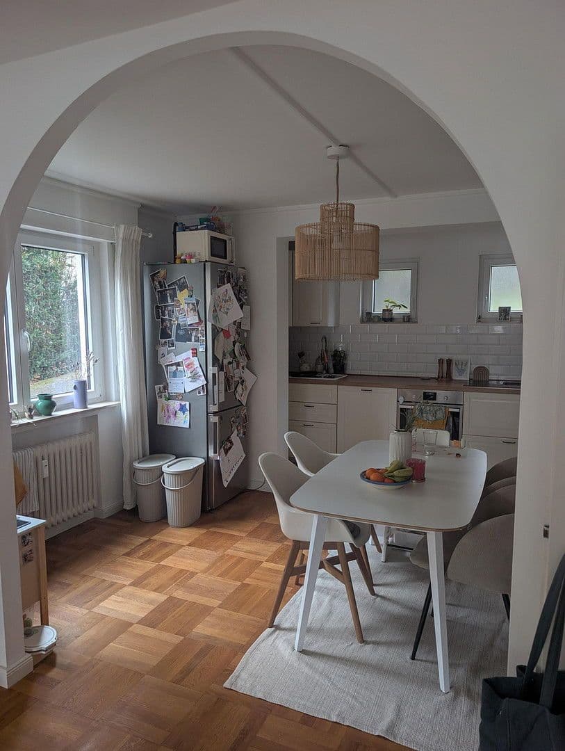 Predaj bytu 3-izbový 76 m², Stuttgart, Bádensko-Wurttembersko Predaj bytu 3-izbový 76 m², Stuttgart, Bádensko-Wurttembersko