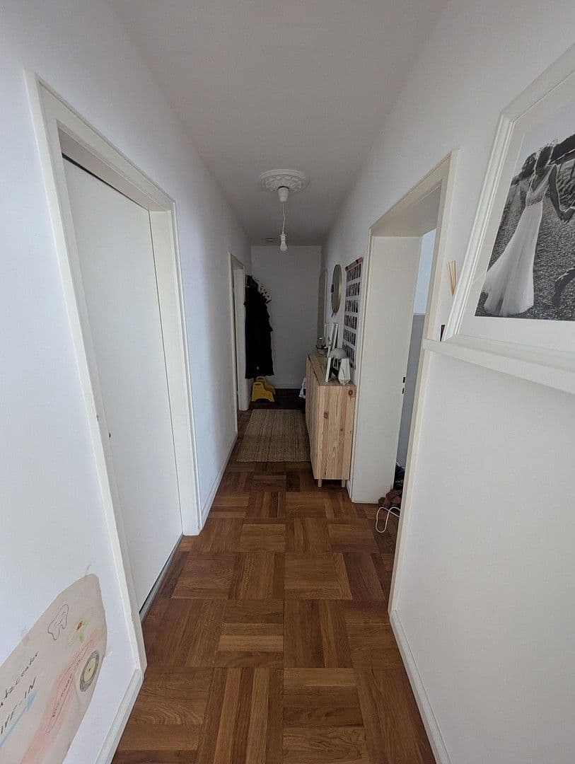 Predaj bytu 3-izbový 76 m², Stuttgart, Bádensko-Wurttembersko Predaj bytu 3-izbový 76 m², Stuttgart, Bádensko-Wurttembersko