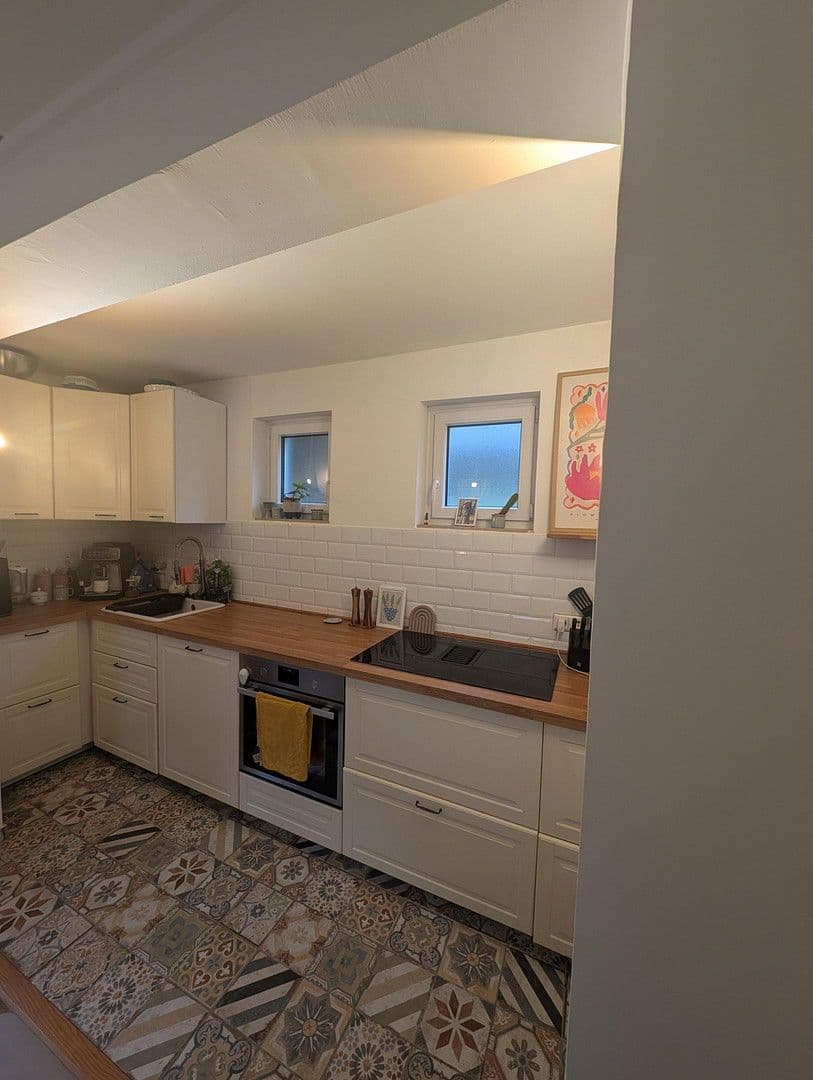 Predaj bytu 3-izbový 76 m², Stuttgart, Bádensko-Wurttembersko Predaj bytu 3-izbový 76 m², Stuttgart, Bádensko-Wurttembersko