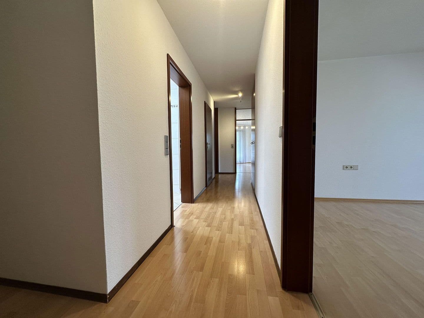 Predaj bytu 3-izbový 84 m², Weinstadt, Bádensko-Wurttembersko Predaj bytu 3-izbový 84 m², Weinstadt, Bádensko-Wurttembersko