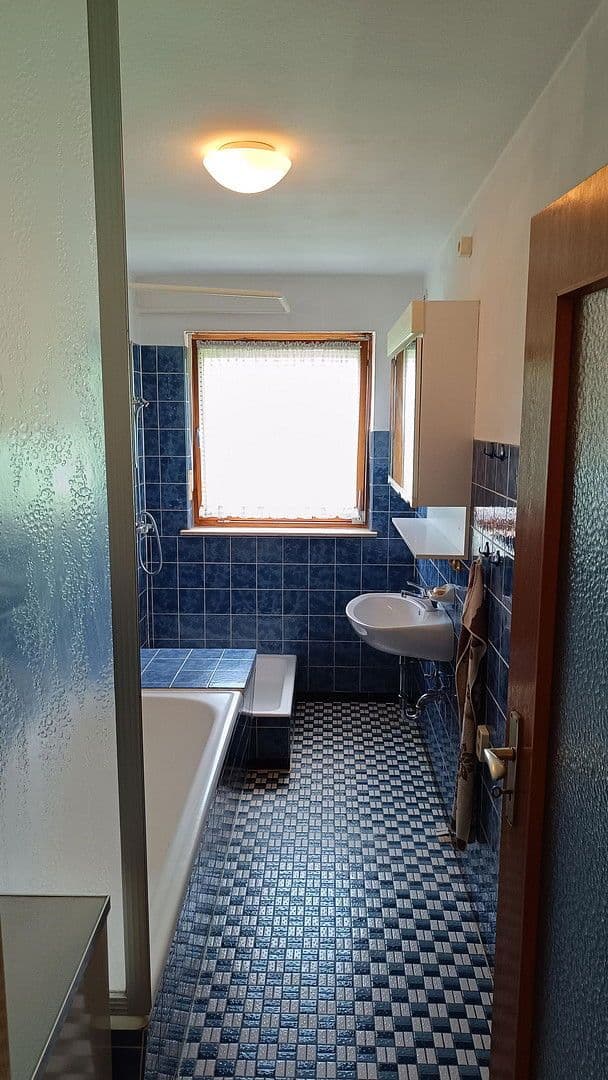 Predaj domu 185 m², pozemek 751 m², Retzstadt, Bavorsko Predaj domu 185 m², pozemek 751 m², Retzstadt, Bavorsko