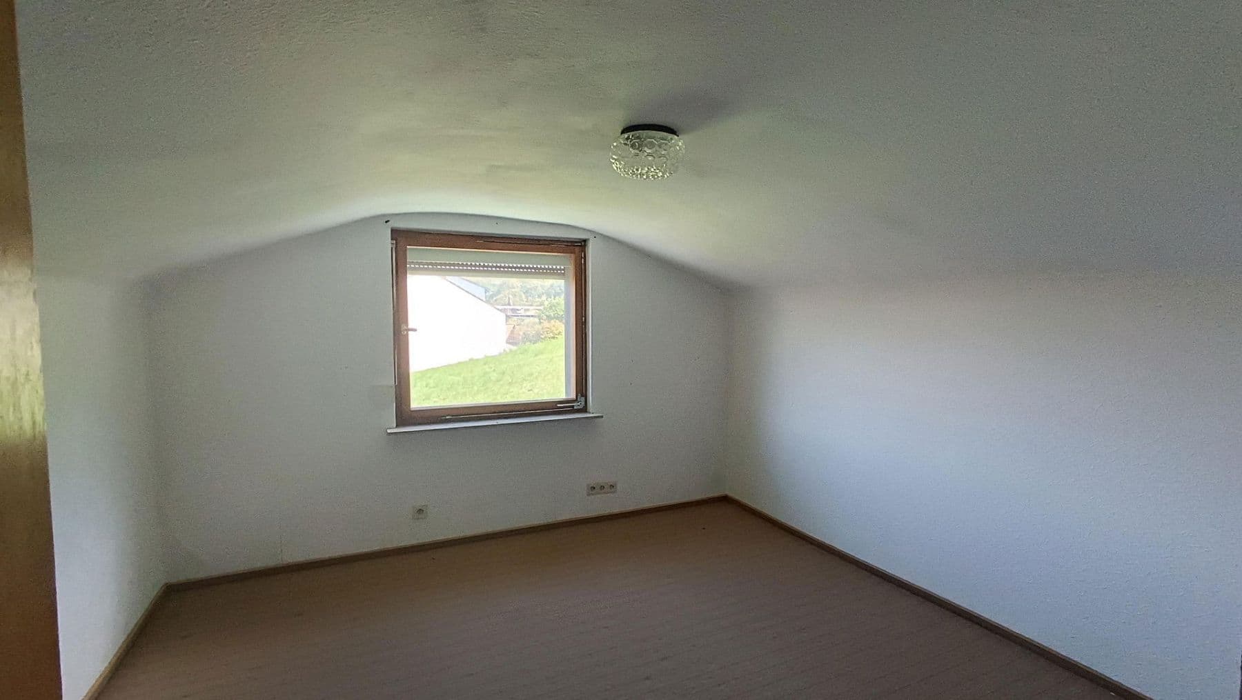 Predaj domu 185 m², pozemek 751 m², Retzstadt, Bavorsko Predaj domu 185 m², pozemek 751 m², Retzstadt, Bavorsko