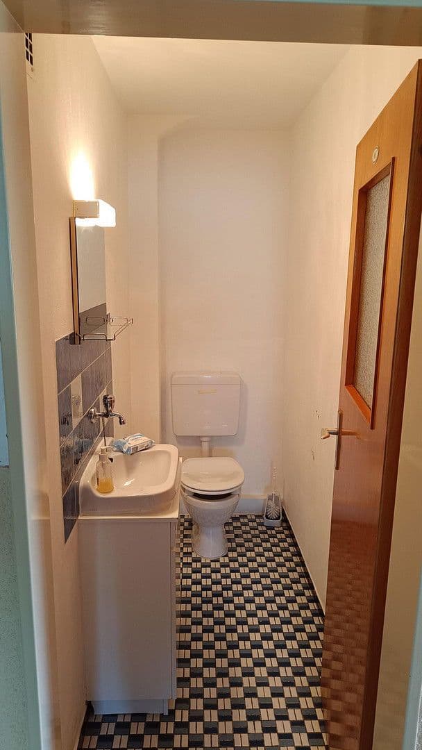 Predaj domu 185 m², pozemek 751 m², Retzstadt, Bavorsko Predaj domu 185 m², pozemek 751 m², Retzstadt, Bavorsko