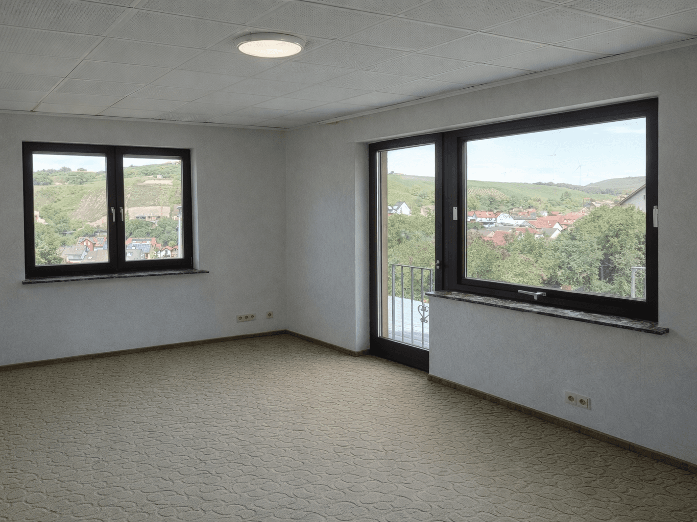 Predaj domu 185 m², pozemek 751 m², Retzstadt, Bavorsko Predaj domu 185 m², pozemek 751 m², Retzstadt, Bavorsko