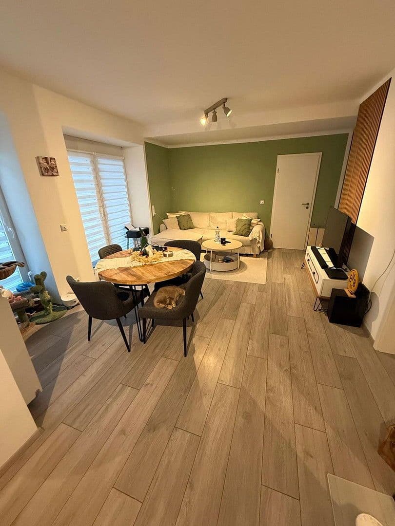 Prenájom bytu 2-izbový 60 m², Kruft, Porýnie-Falcko Prenájom bytu 2-izbový 60 m², Kruft, Porýnie-Falcko