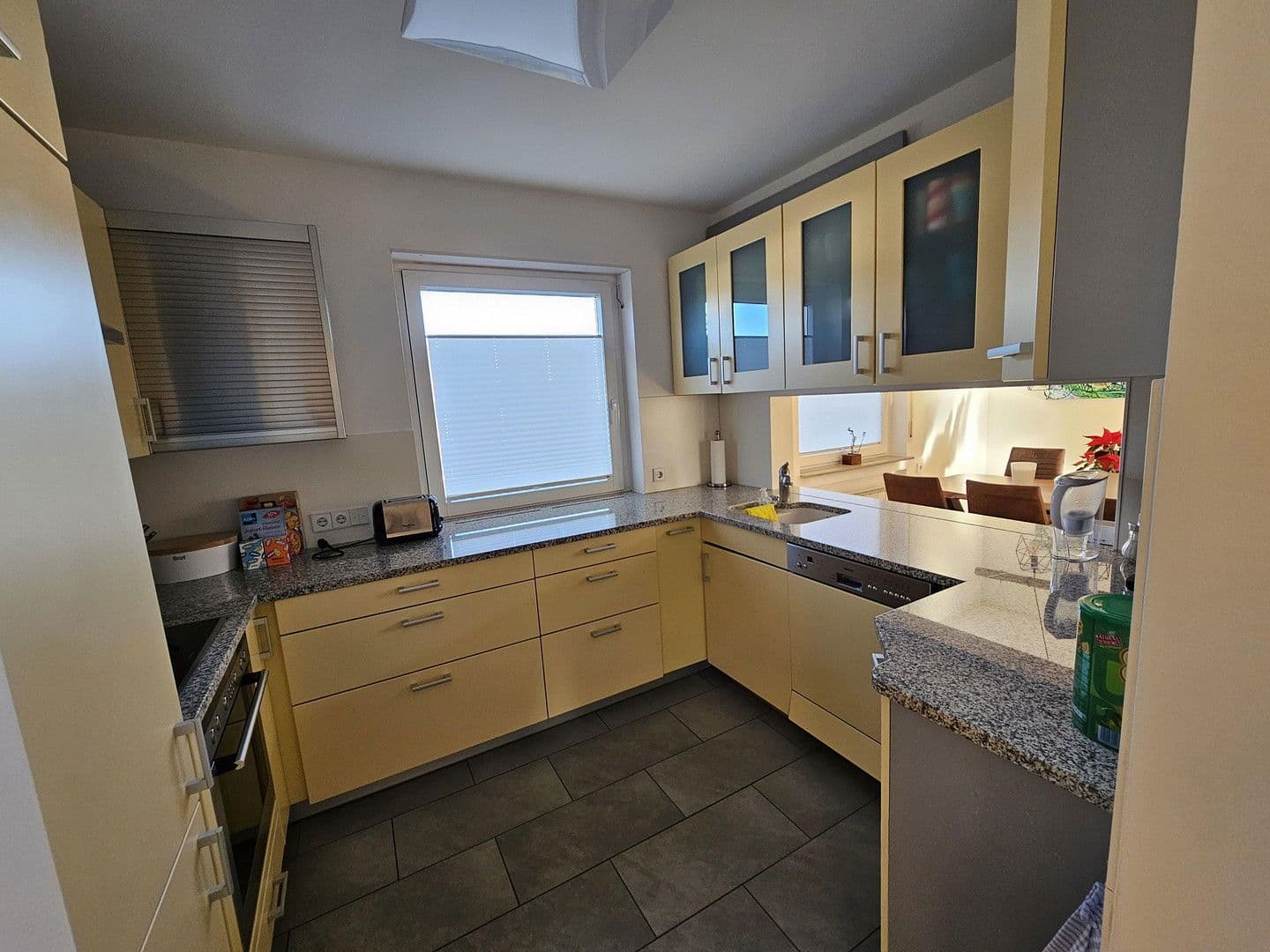 Prenájom bytu 3-izbový 96 m², Metzingen, Bádensko-Wurttembersko Prenájom bytu 3-izbový 96 m², Metzingen, Bádensko-Wurttembersko