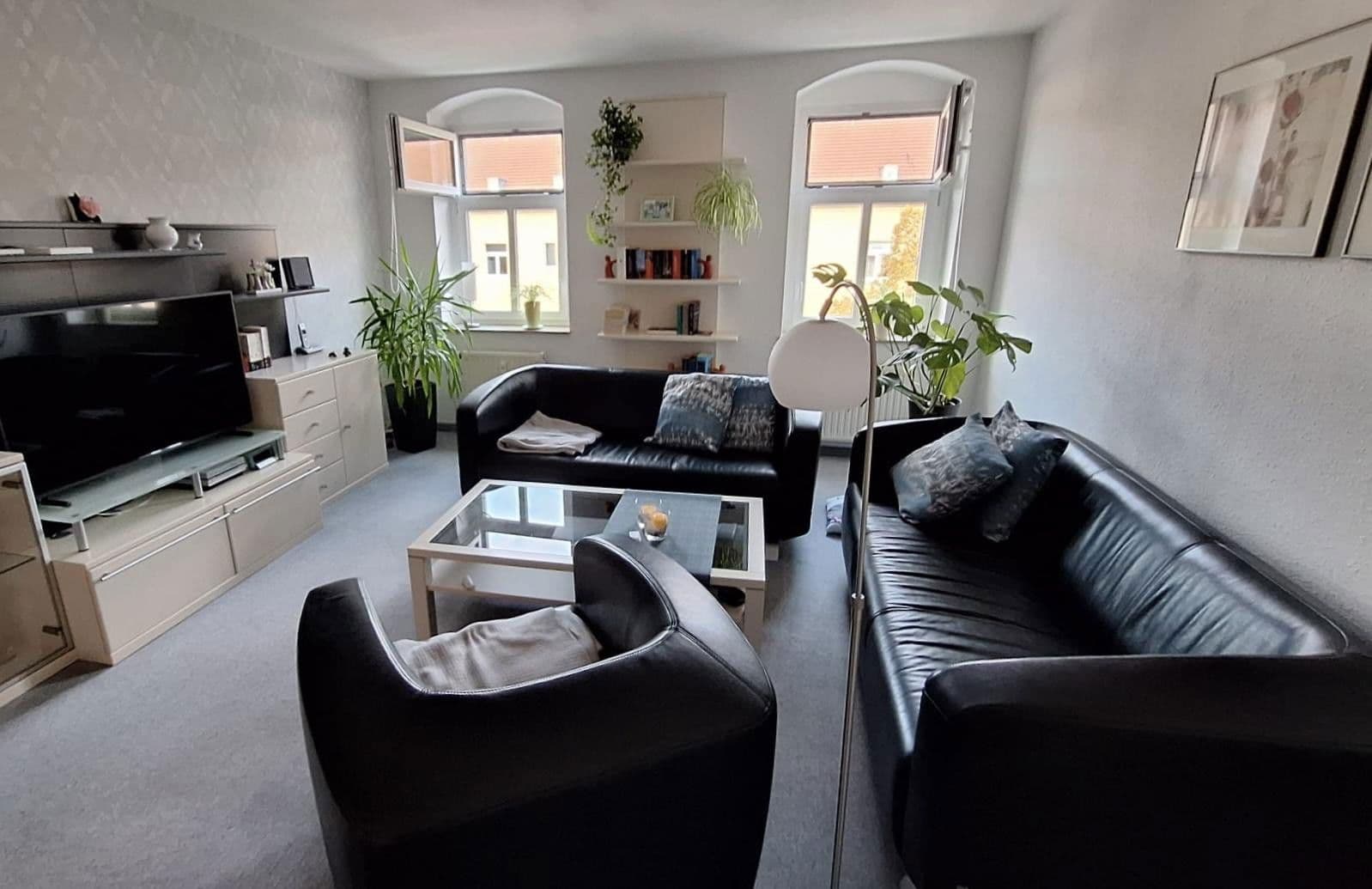 Prenájom bytu 3-izbový 100 m², Deubener Str. 37, Dresden, Sasko Prenájom bytu 3-izbový 100 m², Deubener Str. 37, Dresden, Sasko