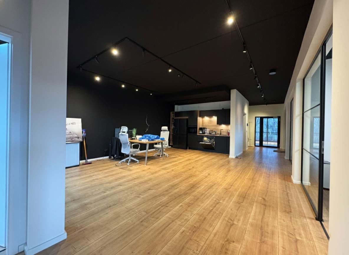 Prenájom kancelárie 200 m², Hohenloher Weg 44, Paderborn, Severné Porýnie - Westfálsko Prenájom kancelárie 200 m², Hohenloher Weg 44, Paderborn, Severné Porýnie - Westfálsko