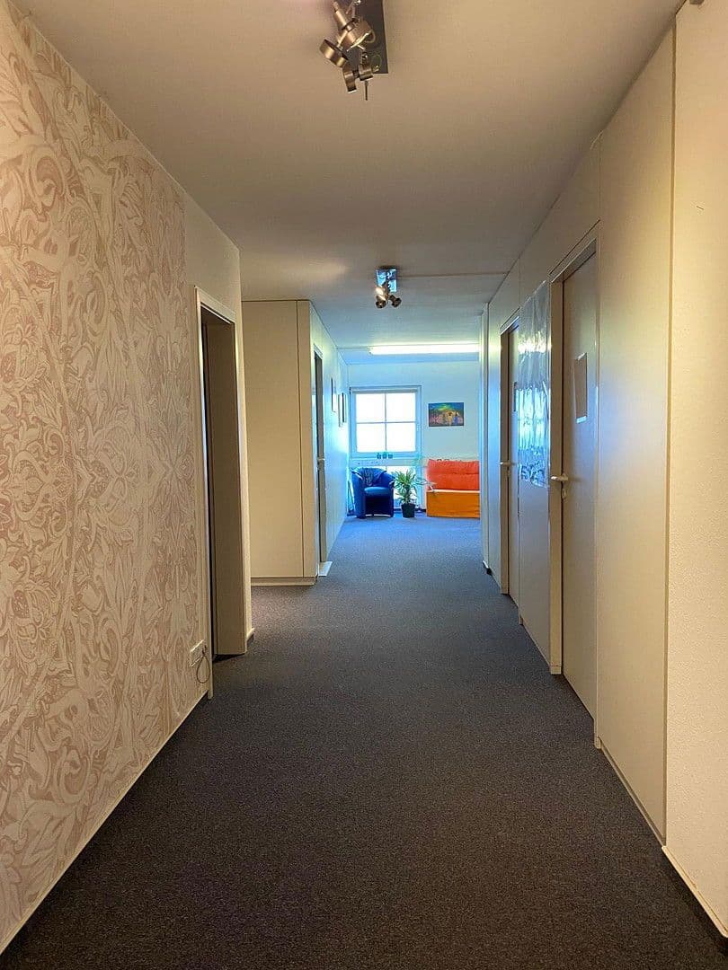 Prenájom kancelárie 1.050 m², Böblingen, Bádensko-Wurttembersko Prenájom kancelárie 1.050 m², Böblingen, Bádensko-Wurttembersko