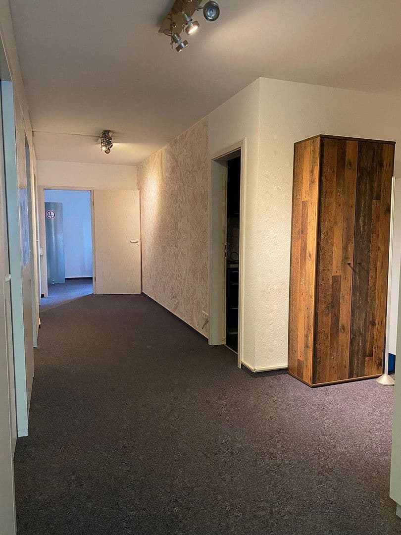 Prenájom kancelárie 1.050 m², Böblingen, Bádensko-Wurttembersko Prenájom kancelárie 1.050 m², Böblingen, Bádensko-Wurttembersko