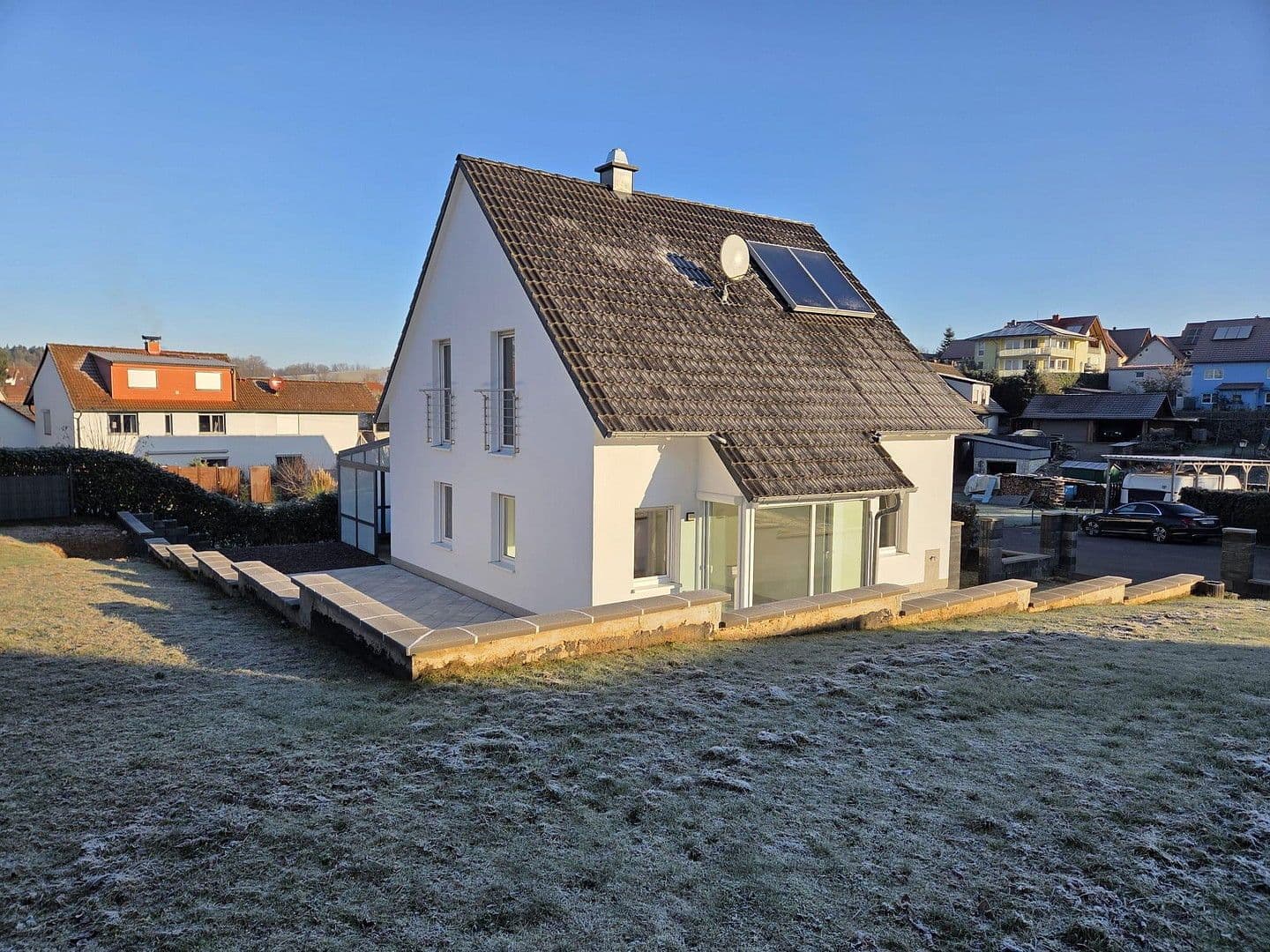 Predaj domu 108 m², pozemek 767 m², Ortenleite 8, Gerach, Bavorsko Predaj domu 108 m², pozemek 767 m², Ortenleite 8, Gerach, Bavorsko