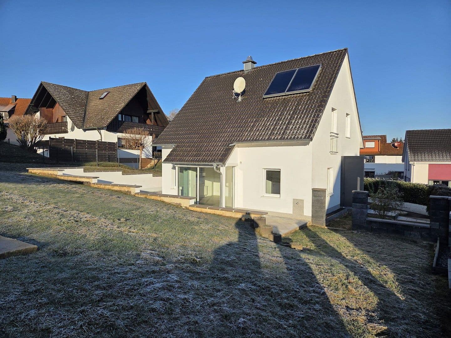 Predaj domu 108 m², pozemek 767 m², Ortenleite 8, Gerach, Bavorsko Predaj domu 108 m², pozemek 767 m², Ortenleite 8, Gerach, Bavorsko